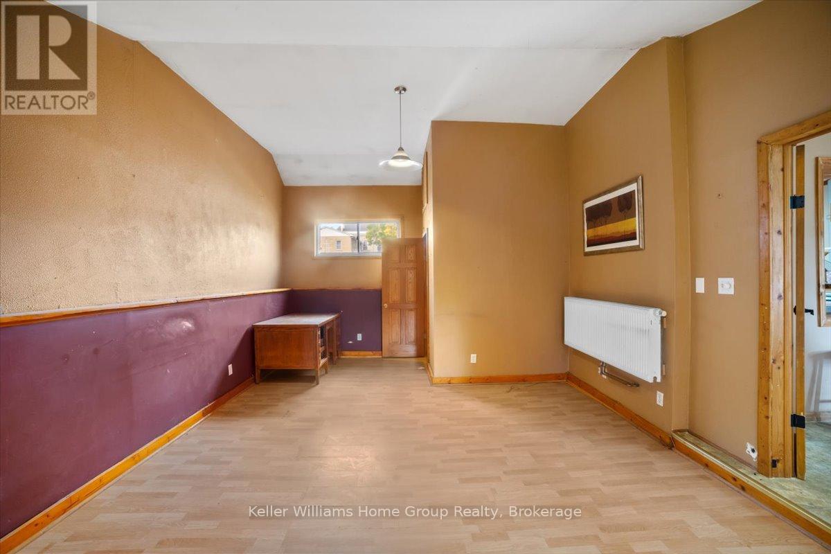 33 Mill Street, Woolwich, Ontario  N3B 2K5 - Photo 13 - X12505838