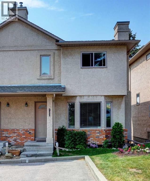 211 Christie Park Mews Sw, Calgary, Alberta  T3H 3H2 - Photo 2 - A2230017