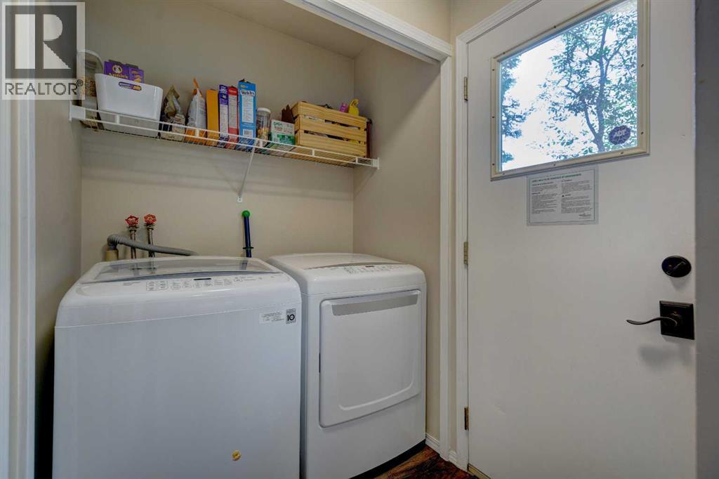 211 Christie Park Mews Sw, Calgary, Alberta  T3H 3H2 - Photo 13 - A2230017