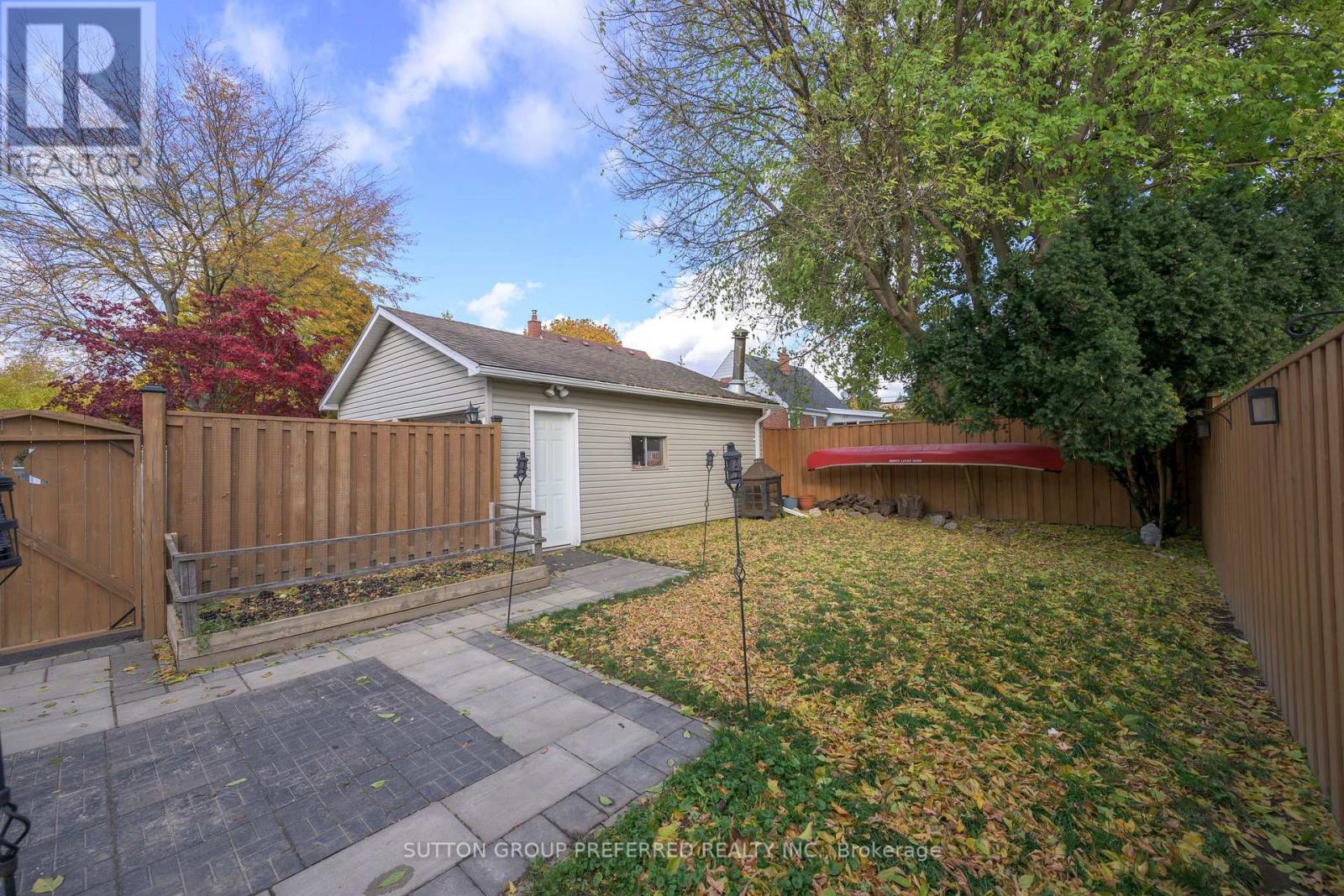 28 Apeldoorn Crescent, London East, Ontario  N5Y 2B6 - Photo 10 - X12505870