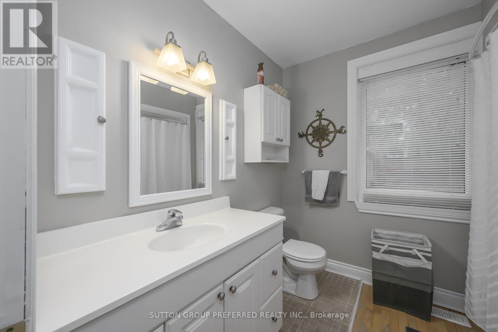 28 Apeldoorn Crescent, London East, Ontario  N5Y 2B6 - Photo 21 - X12505870