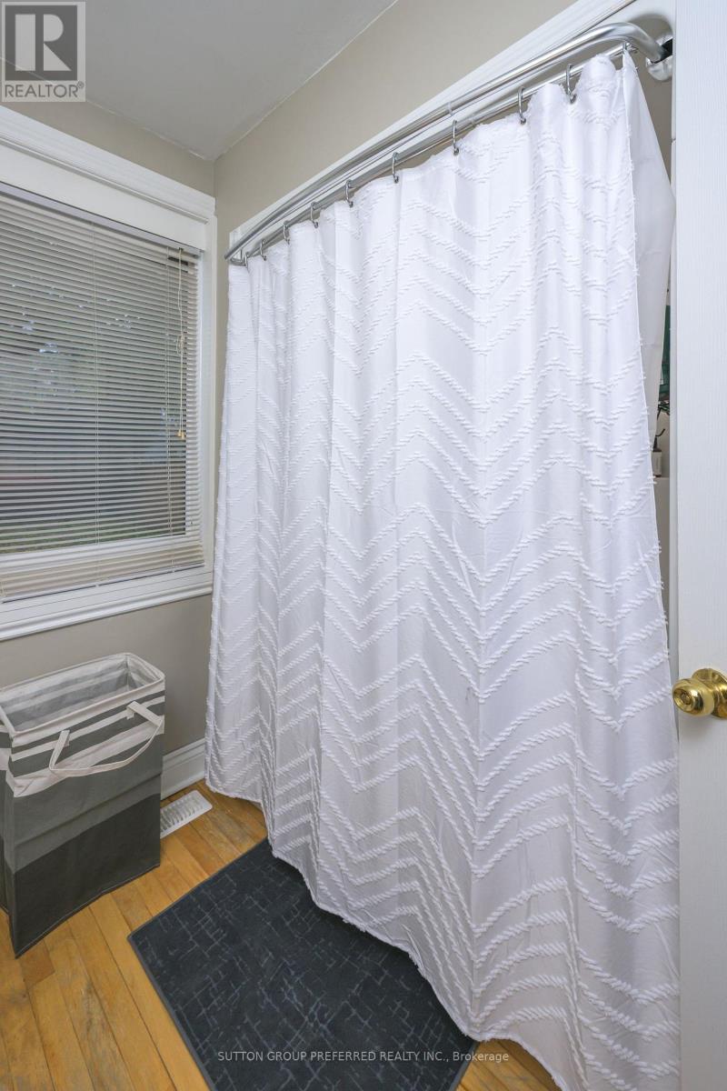 28 Apeldoorn Crescent, London East, Ontario  N5Y 2B6 - Photo 23 - X12505870