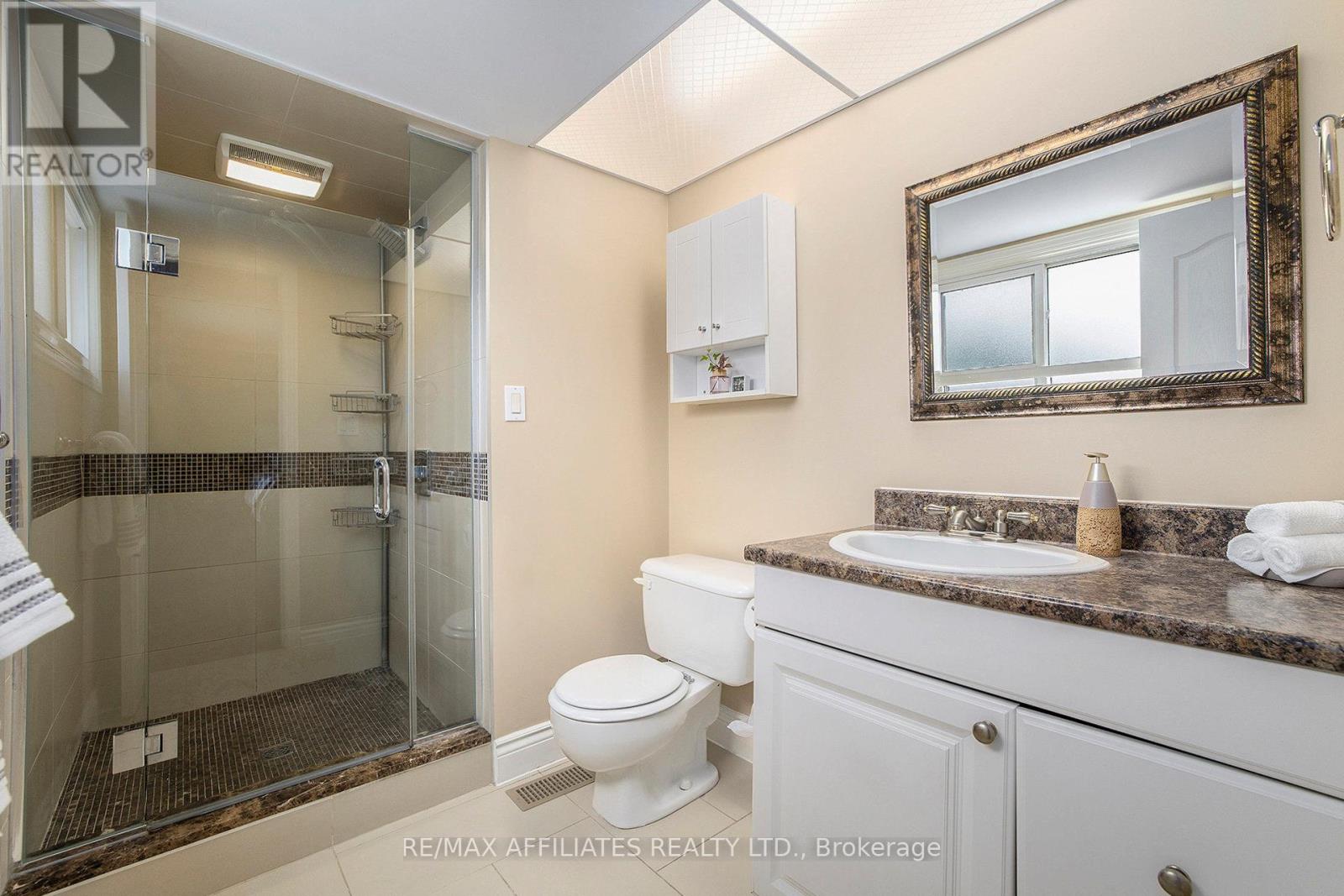 23 Sioux Crescent, Ottawa, Ontario  K2H 7E4 - Photo 20 - X12505864