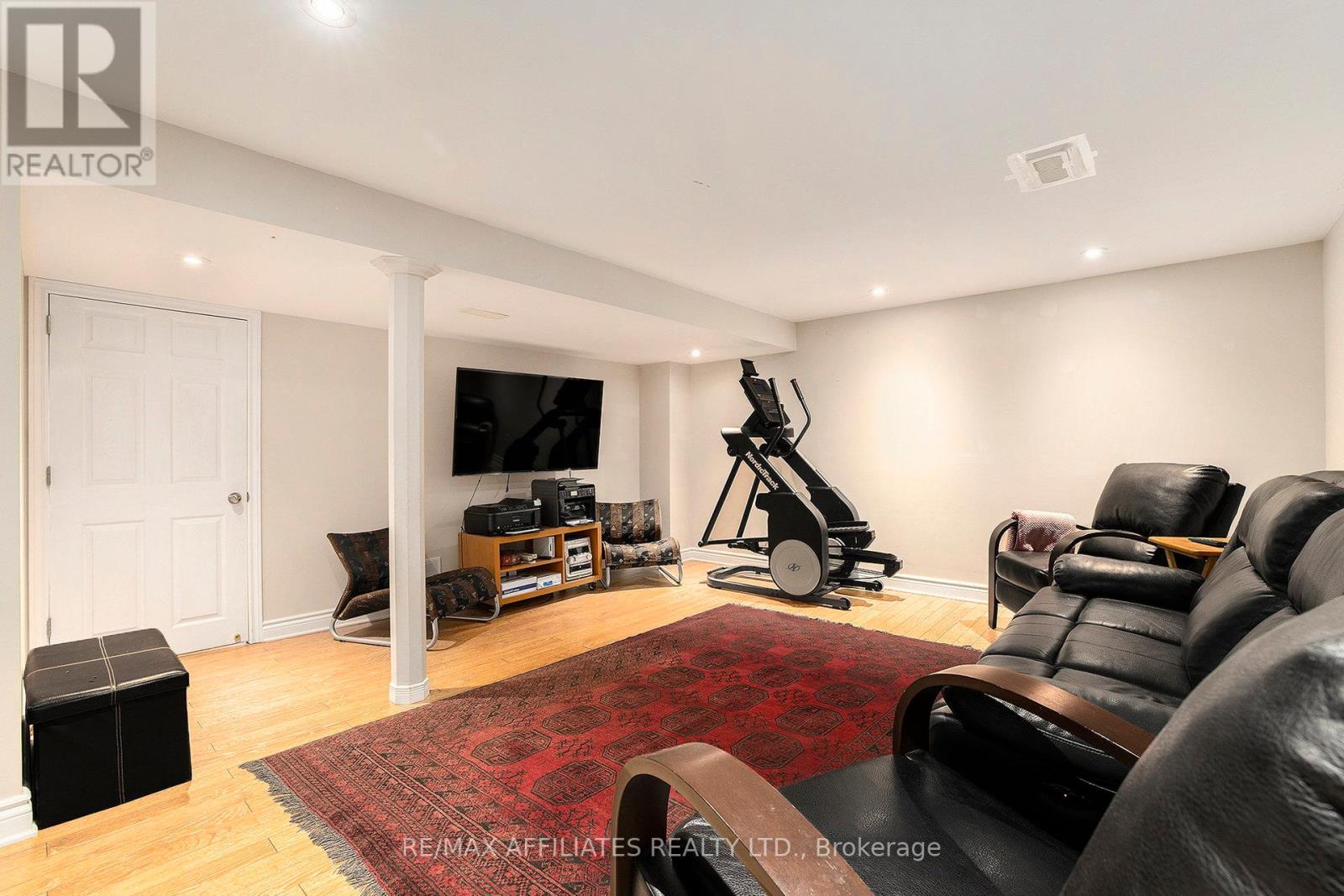 23 Sioux Crescent, Ottawa, Ontario  K2H 7E4 - Photo 25 - X12505864