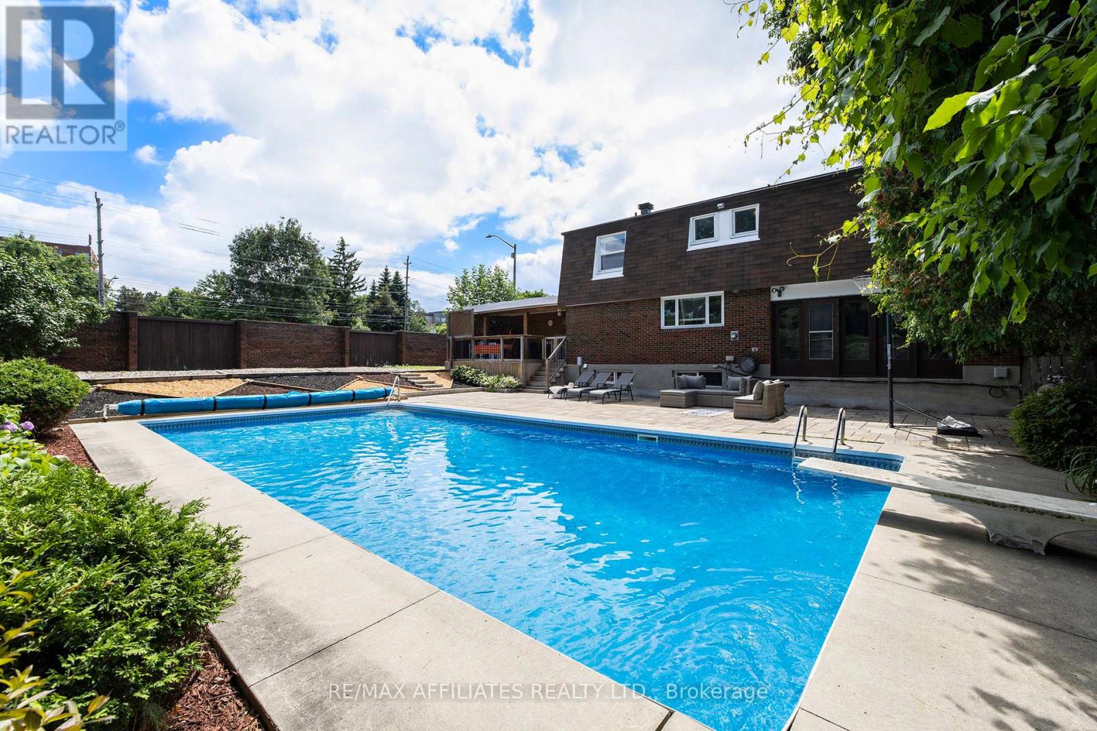 23 Sioux Crescent, Ottawa, Ontario  K2H 7E4 - Photo 31 - X12505864