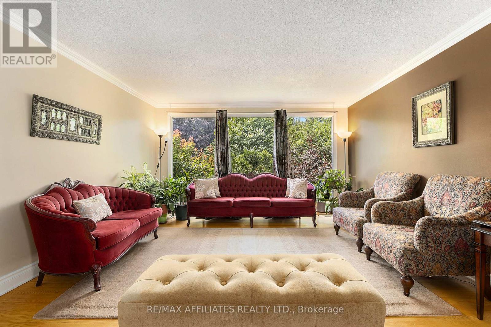 23 Sioux Crescent, Ottawa, Ontario  K2H 7E4 - Photo 6 - X12505864