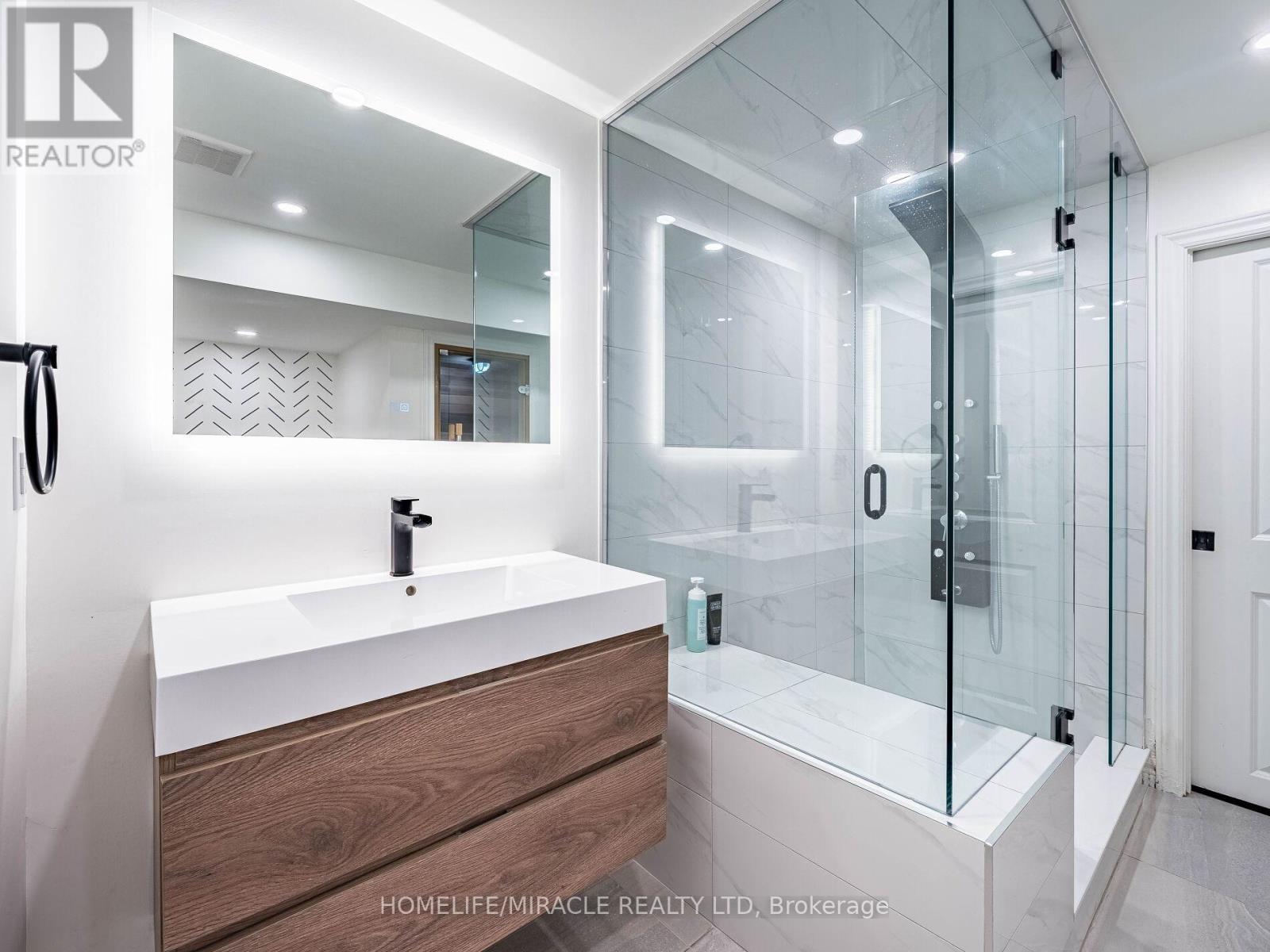 7 Chapais Crescent, Toronto, Ontario  M1C 2C3 - Photo 18 - E12505508