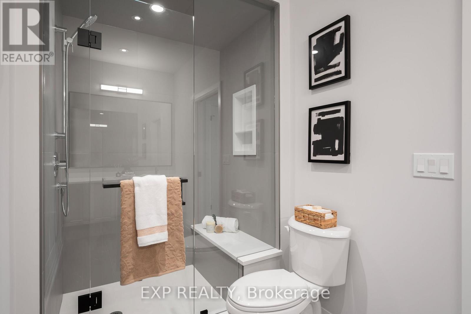 6 - 24 Grapeview Drive, St. Catharines, Ontario  L2S 0G5 - Photo 35 - X12505874