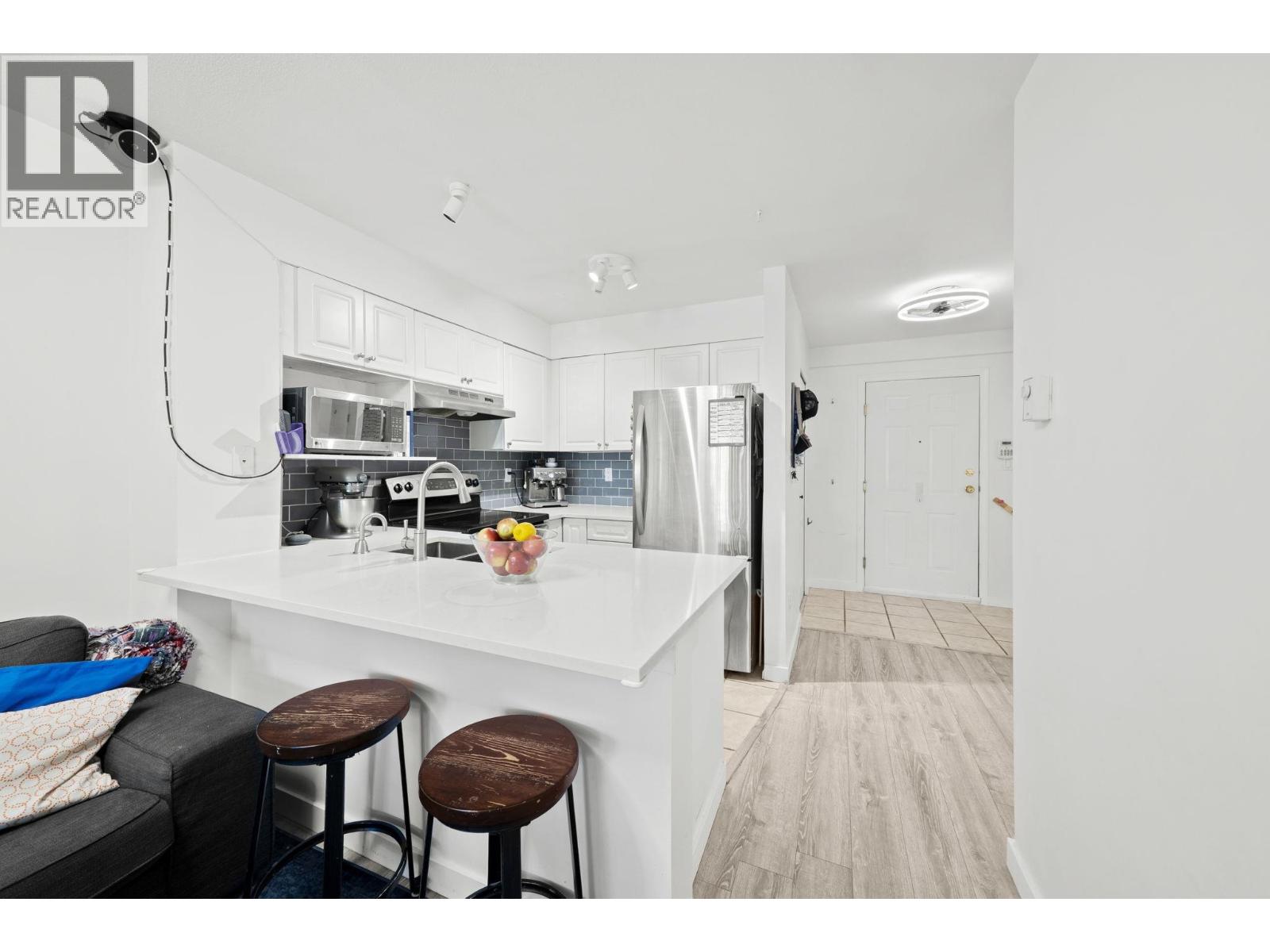 315 760 Kingsway, Vancouver, British Columbia  V5V 3C1 - Photo 8 - R3064397