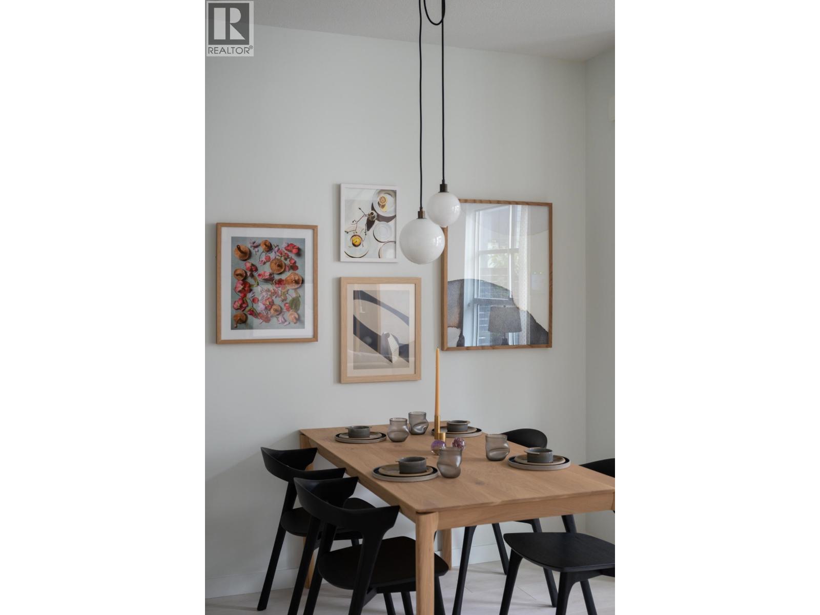 216 2045 Heritage Park Lane, North Vancouver, British Columbia  V7H 0E3 - Photo 10 - R3064404