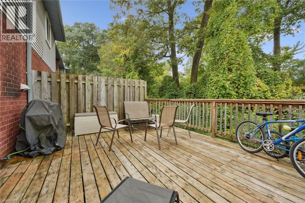 219 Kingswood Drive Unit# 41, Kitchener, Ontario  N2E 3J5 - Photo 19 - 40785382