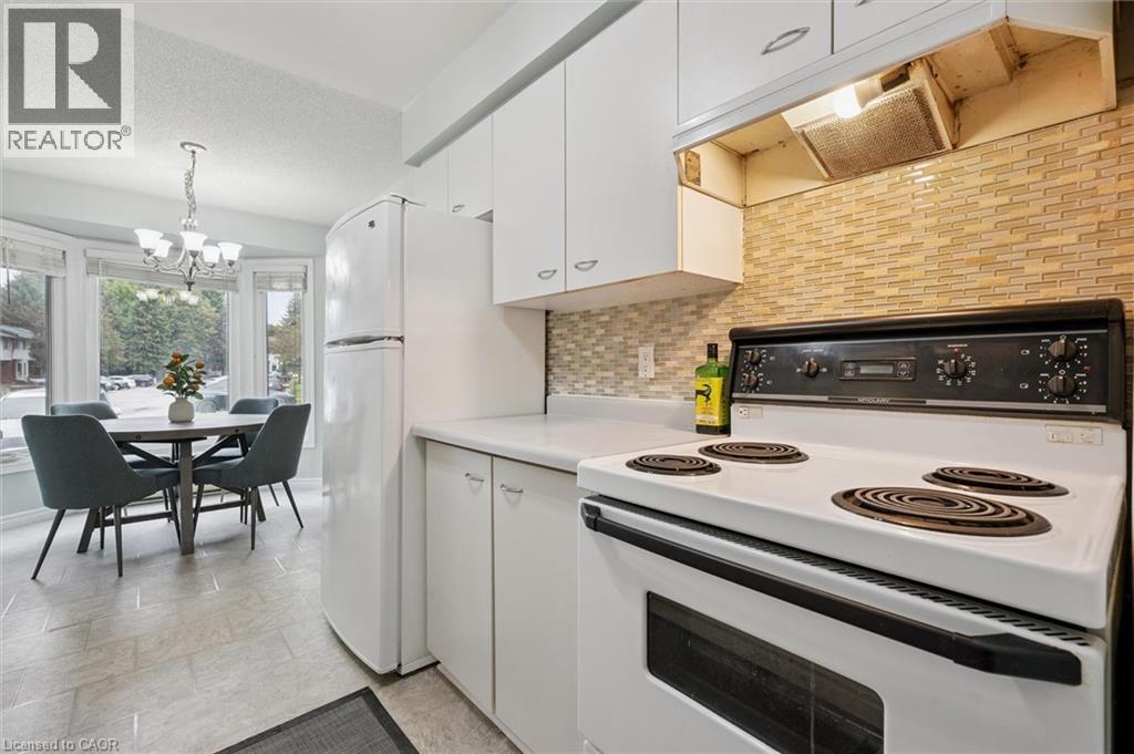 219 Kingswood Drive Unit# 41, Kitchener, Ontario  N2E 3J5 - Photo 5 - 40785382