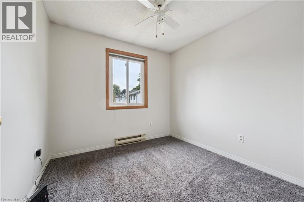 219 Kingswood Drive Unit# 41, Kitchener, Ontario  N2E 3J5 - Photo 9 - 40785382