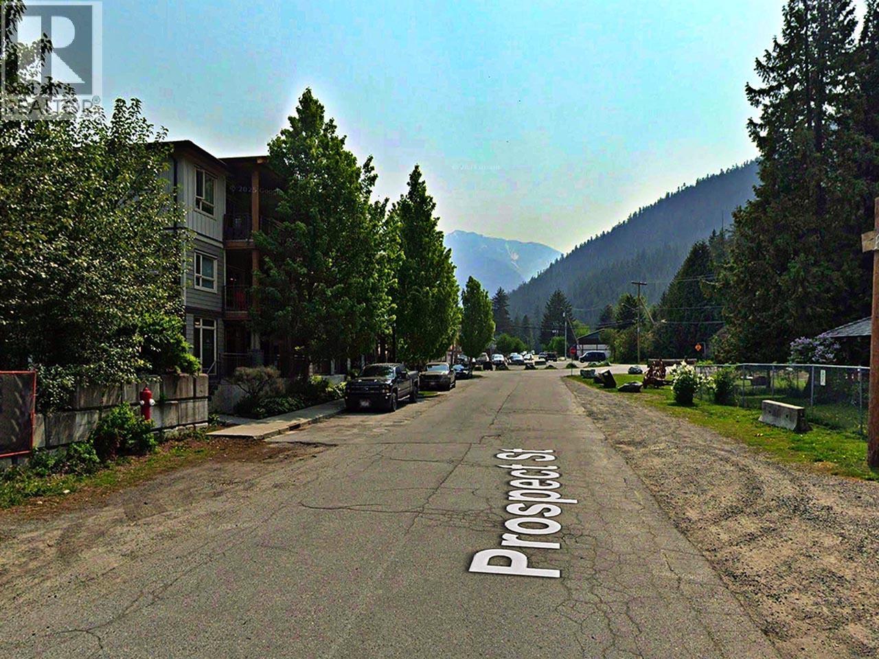 7454 Prospect Street, Pemberton, British Columbia  V0N 2L0 - Photo 7 - C8073573