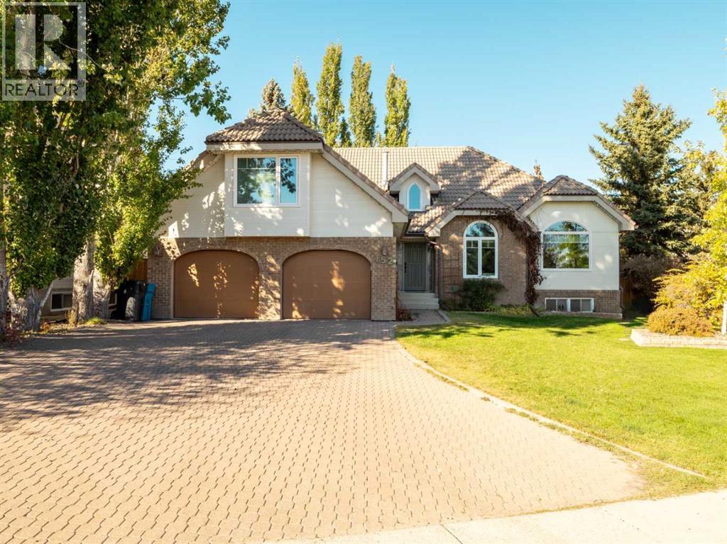 152 Coachwood Point W, Lethbridge, Alberta