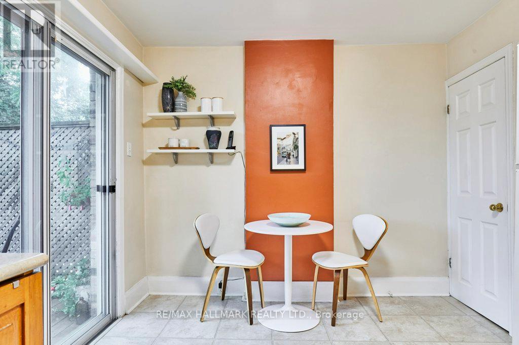 437 Davisville Avenue, Toronto, Ontario  M4S 1H7 - Photo 8 - C12505856