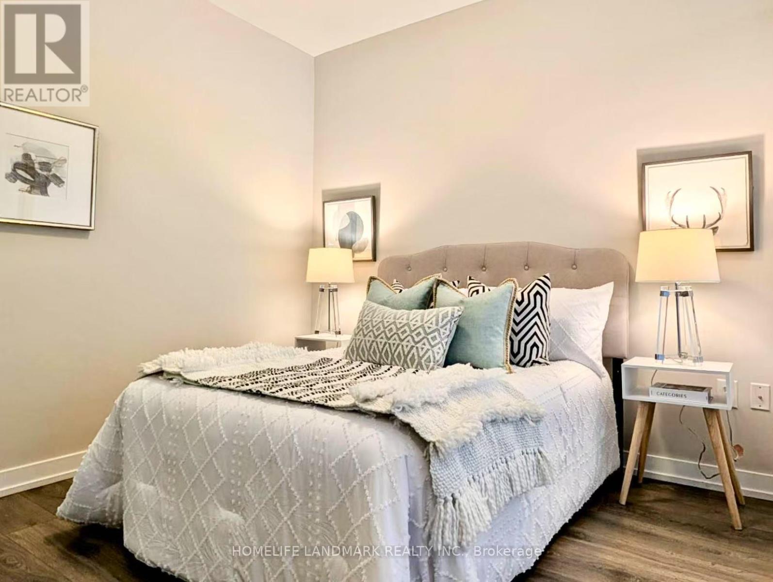 2702 - 426 University Avenue, Toronto, Ontario  M5G 1S9 - Photo 7 - C12505872