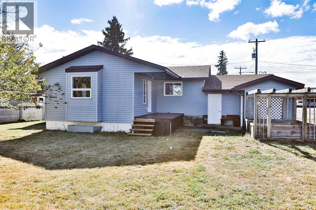 41 W 300 N, Raymond, Alberta  T0K 2S0 - Photo 24 - A2259384