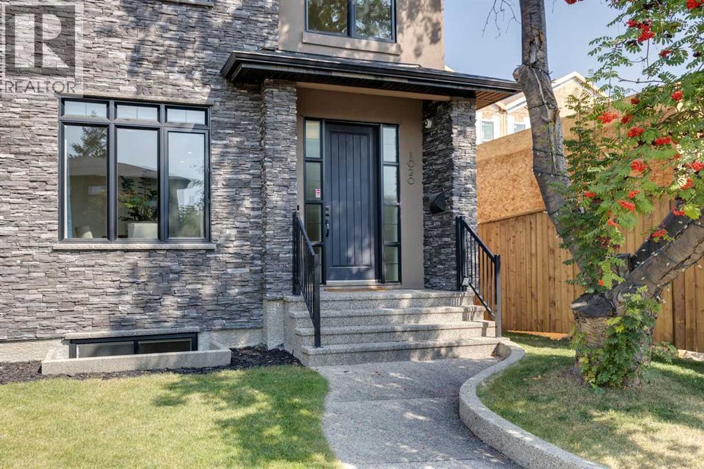 Property at 1020 19 Avenue NW image 2