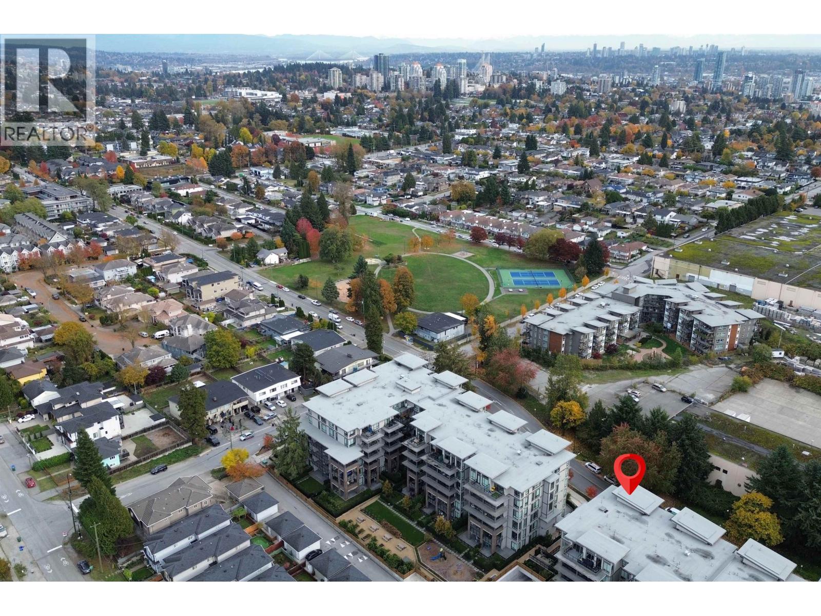 607 7588 16th Street, Burnaby, British Columbia  V3N 0H8 - Photo 3 - R3063657