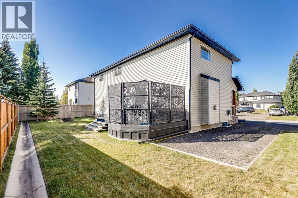 127 Canoe Place Sw, Airdrie, Alberta  T4B 2L5 - Photo 32 - A2259815