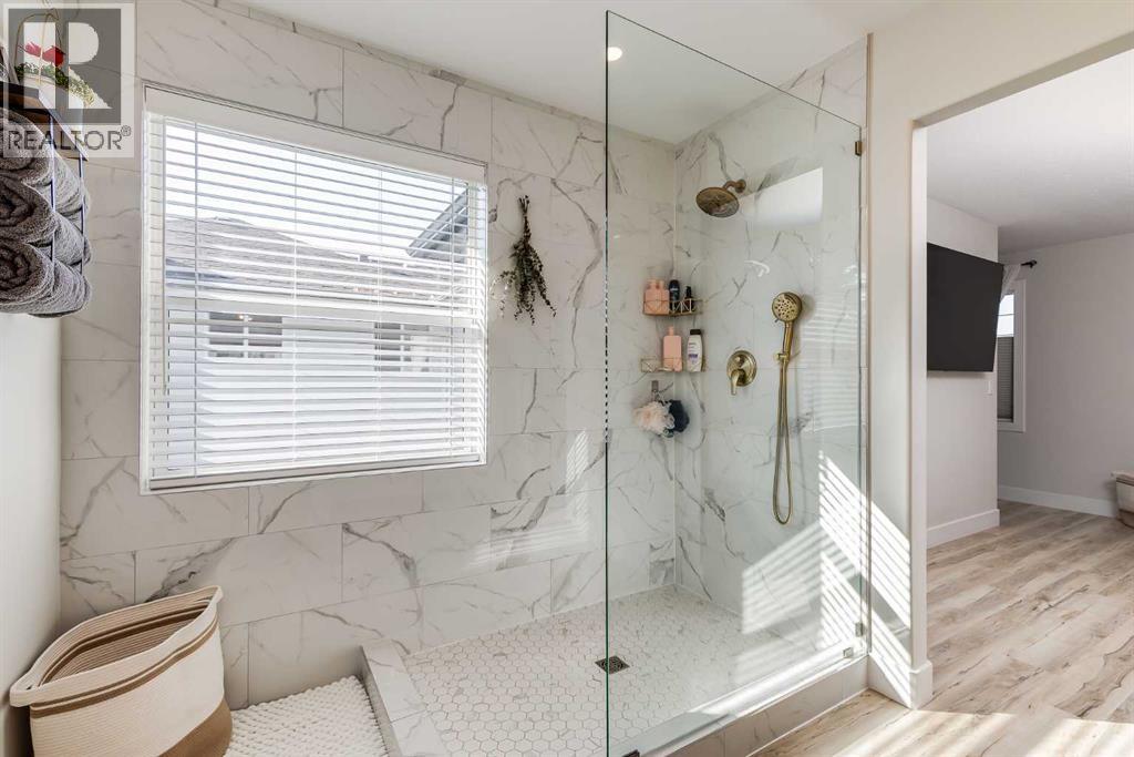 127 Canoe Place Sw, Airdrie, Alberta  T4B 2L5 - Photo 22 - A2259815