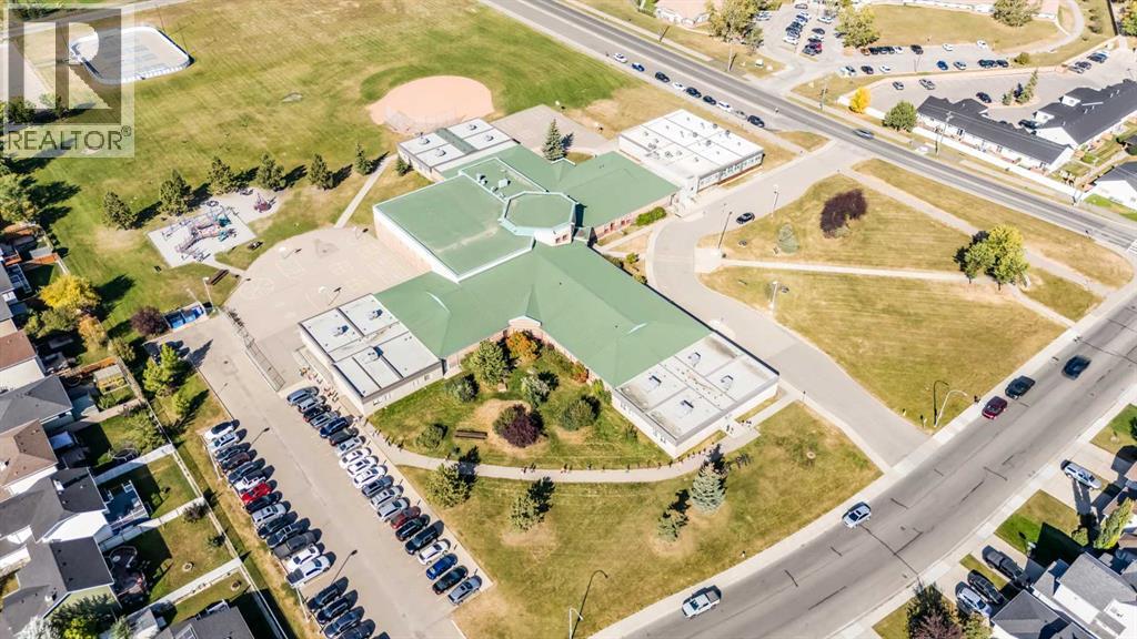 127 Canoe Place Sw, Airdrie, Alberta  T4B 2L5 - Photo 41 - A2259815