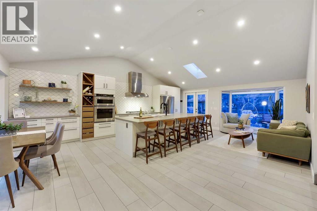 3224 Conrad Drive Nw, Calgary, Alberta  T2L 1B4 - Photo 2 - A2265164