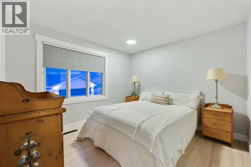 3224 Conrad Drive Nw, Calgary, Alberta  T2L 1B4 - Photo 18 - A2265164