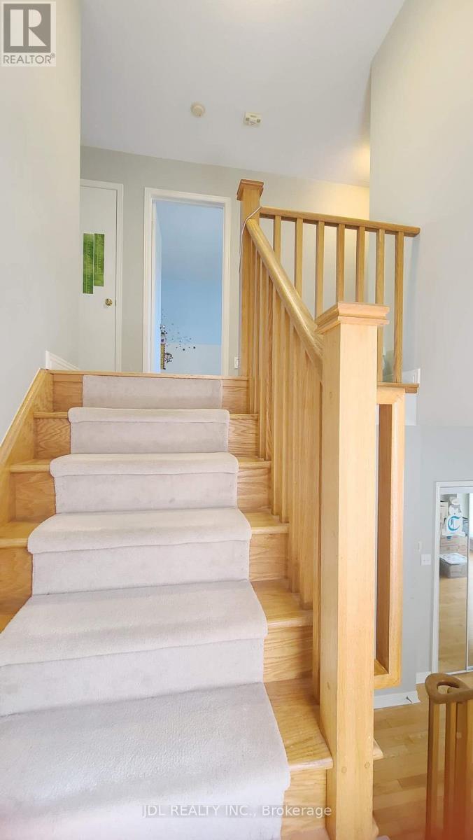 54 Joseph Glover Avenue, Markham, Ontario  L6C 3G5 - Photo 17 - N12455706