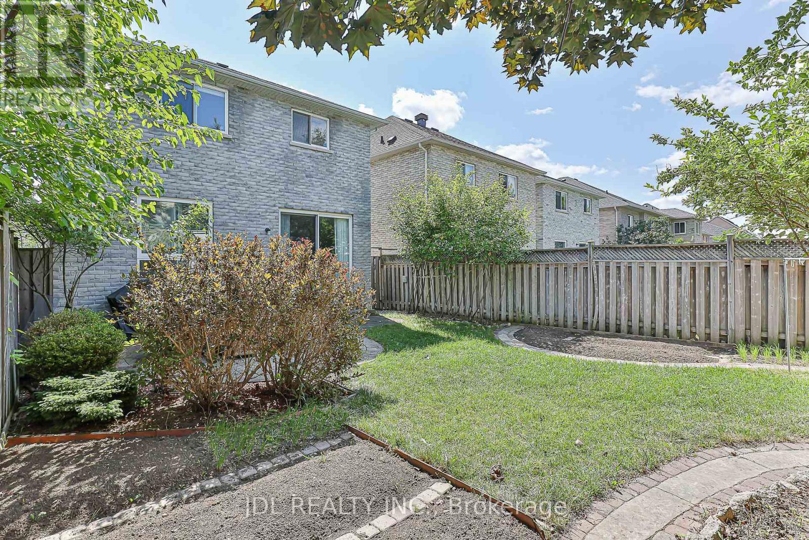54 Joseph Glover Avenue, Markham, Ontario  L6C 3G5 - Photo 31 - N12455706