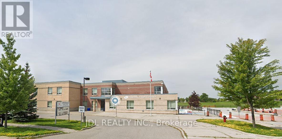 54 Joseph Glover Avenue, Markham, Ontario  L6C 3G5 - Photo 37 - N12455706