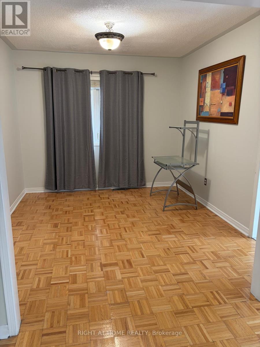 39 Treasure Drive, Brampton, Ontario  L7A 3L7 - Photo 16 - W12461292