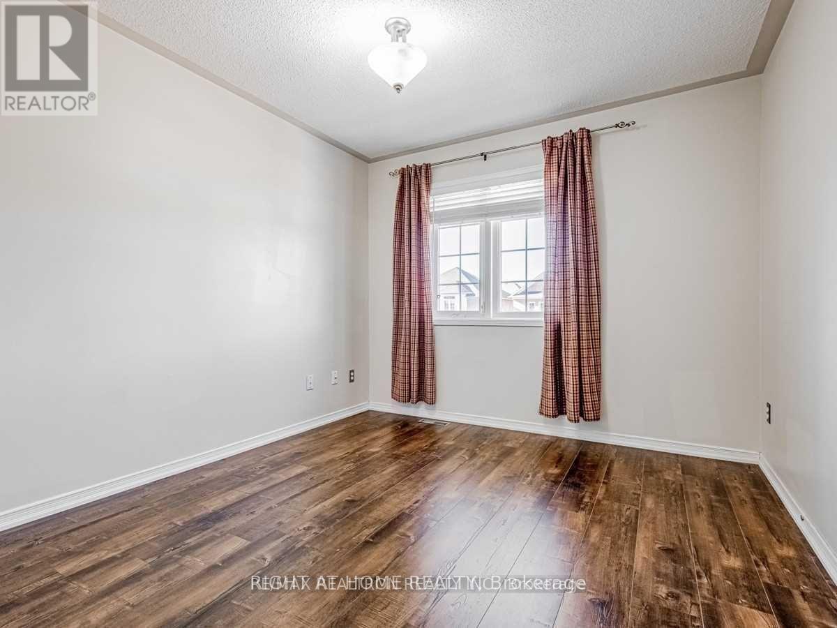 39 Treasure Drive, Brampton, Ontario  L7A 3L7 - Photo 24 - W12461292