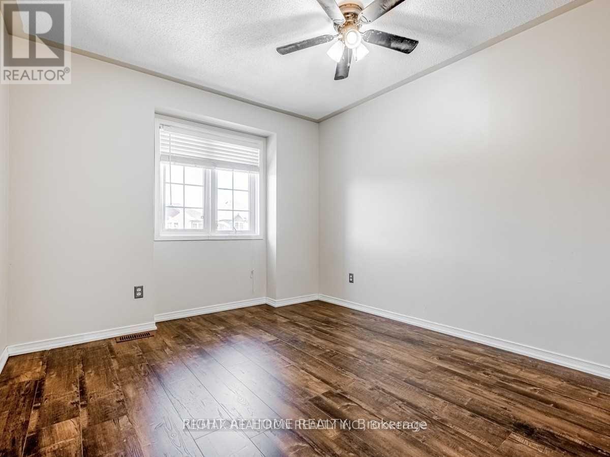 39 Treasure Drive, Brampton, Ontario  L7A 3L7 - Photo 23 - W12461292