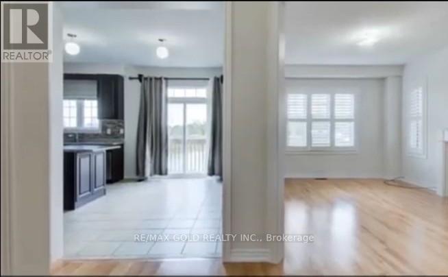 24 Lloyd Crescent, Brampton, Ontario  L6Y 0G8 - Photo 6 - W12503228