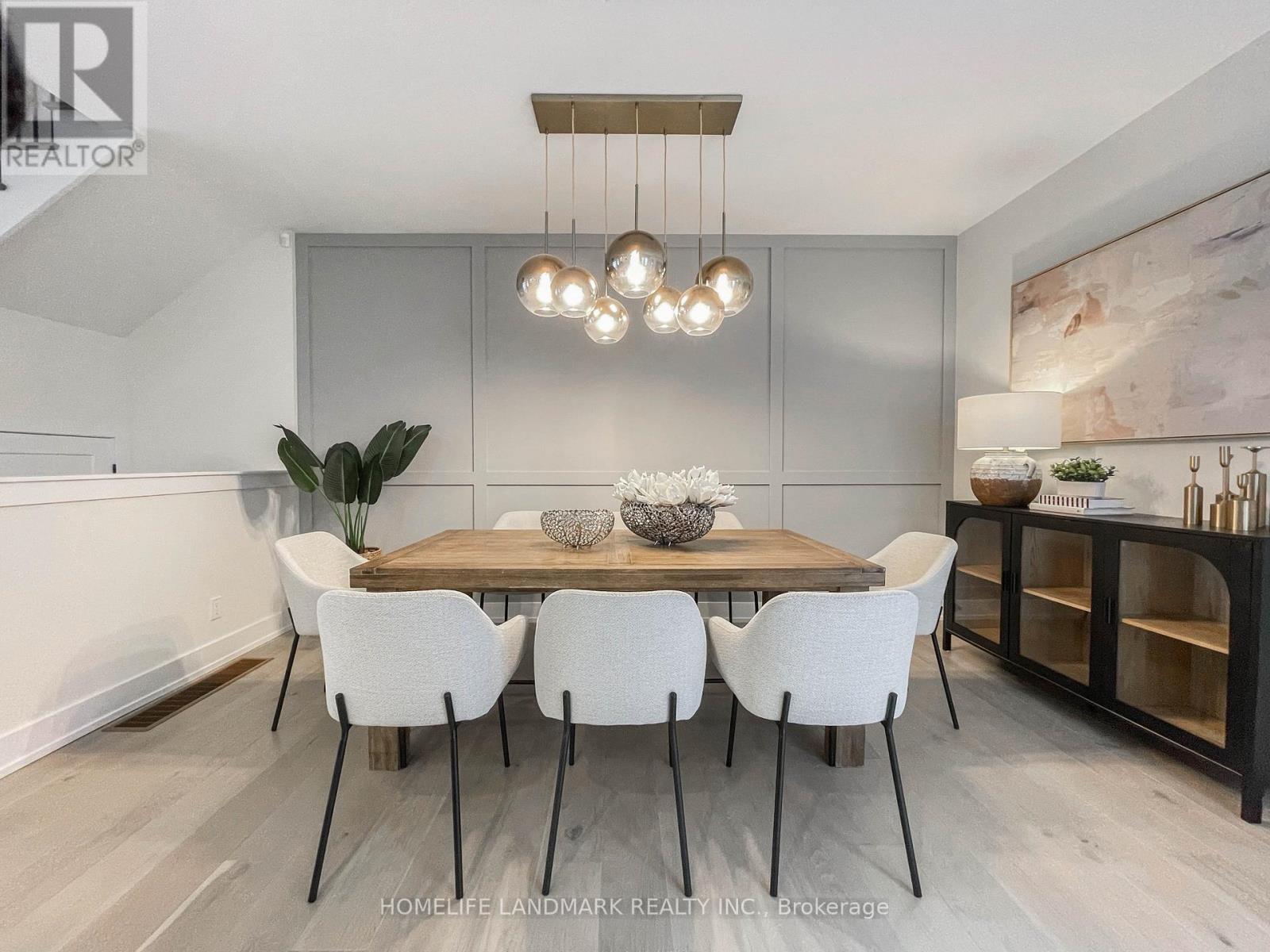 5 Parkstone Road, Markham, Ontario  L6C 3K2 - Photo 7 - N12505852