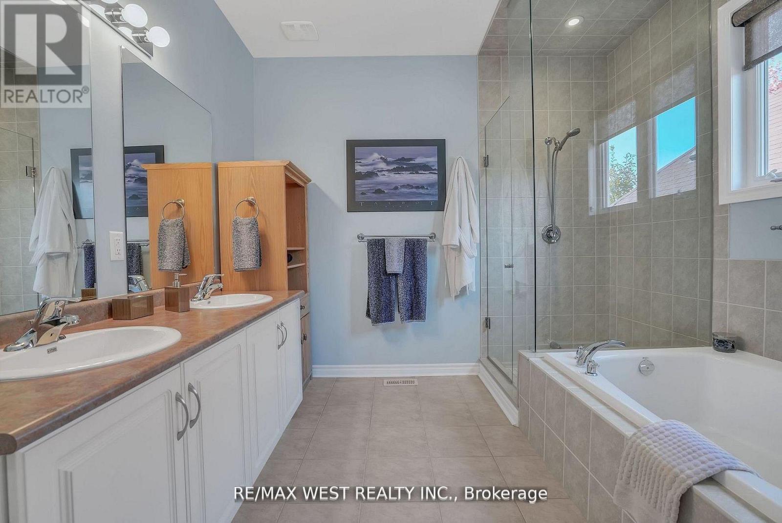 44 Starboard Circle, Wasaga Beach, Ontario  L9Z 0E9 - Photo 18 - S12505842