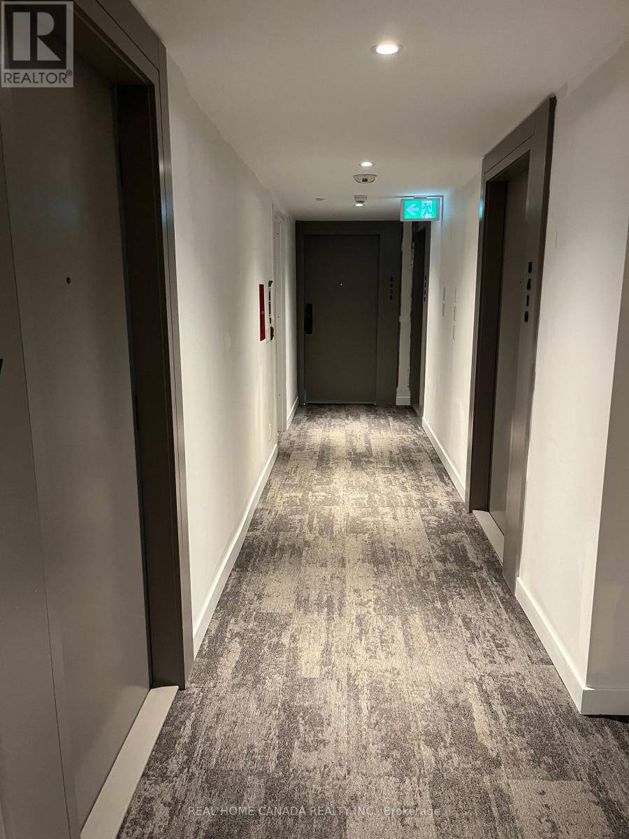 601 - 3071 Trafalgar Road, Oakville, Ontario  L6H 8C6 - Photo 10 - W12505840