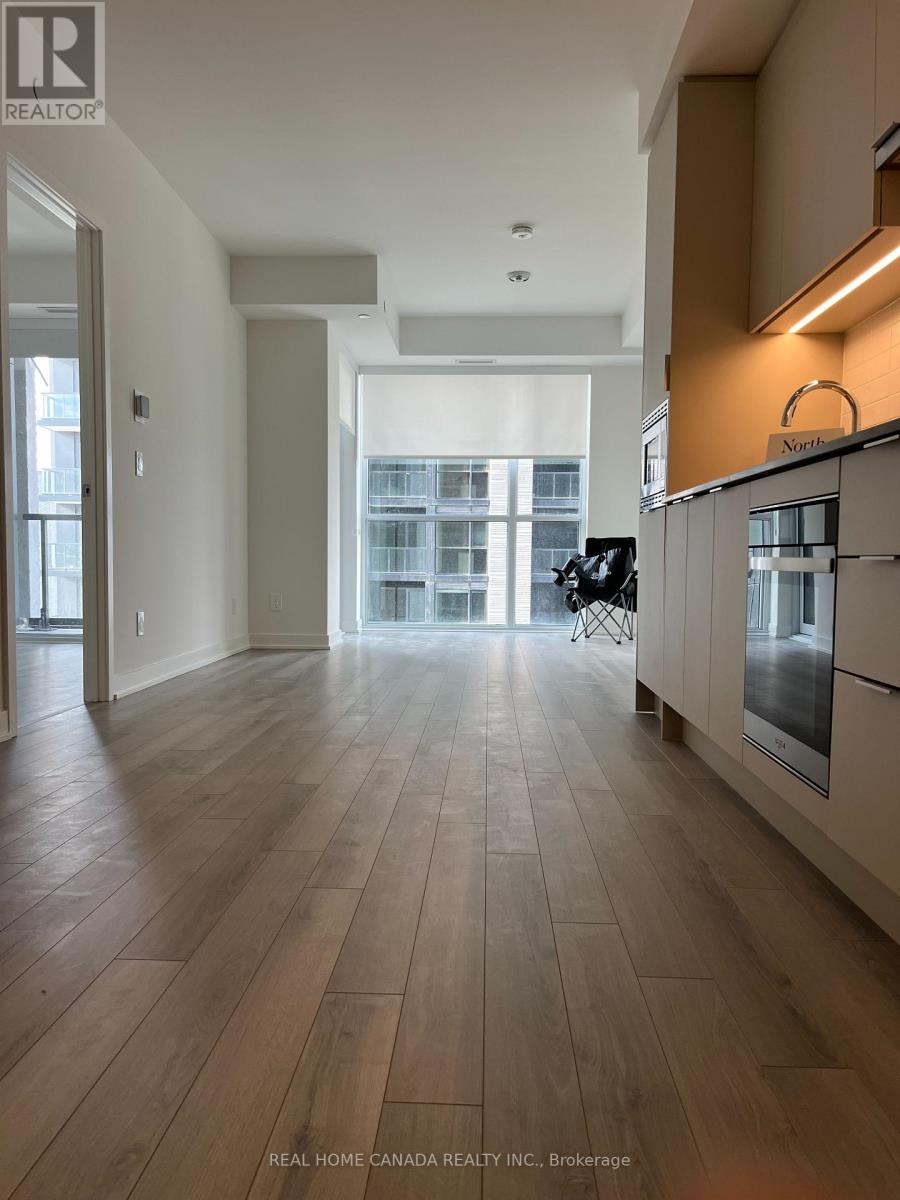 601 - 3071 Trafalgar Road, Oakville, Ontario  L6H 8C6 - Photo 3 - W12505840