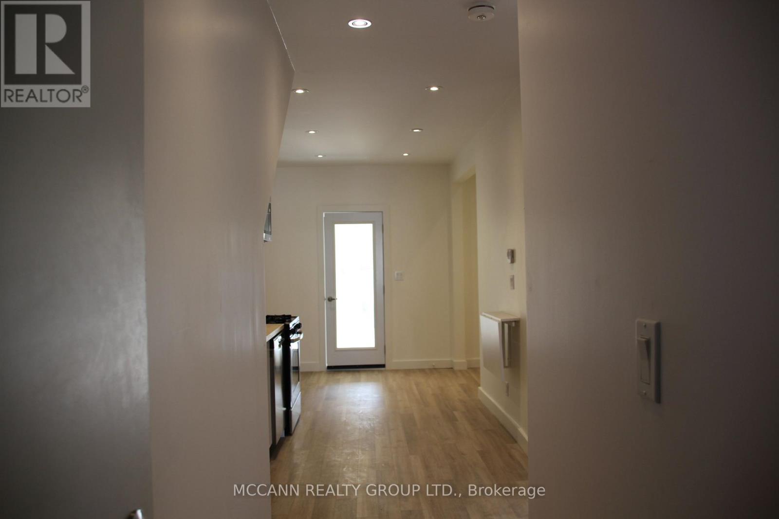 151 Wallace Avenue, Toronto, Ontario  M6H 1V1 - Photo 7 - W12505844