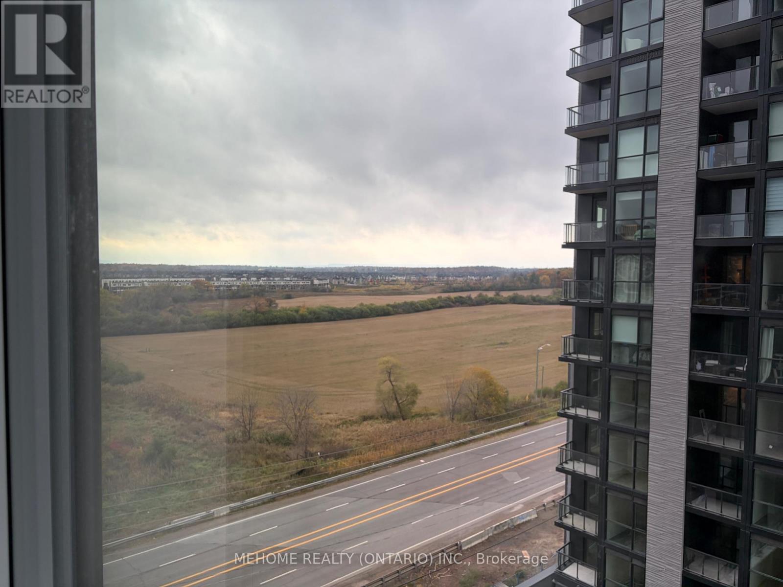 901 - 3071 Trafalgar Road, Oakville, Ontario  L6H 8C6 - Photo 16 - W12505846