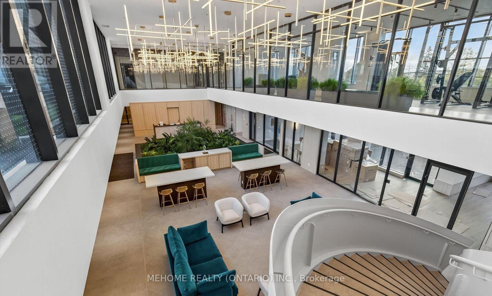 901 - 3071 Trafalgar Road, Oakville, Ontario  L6H 8C6 - Photo 5 - W12505846