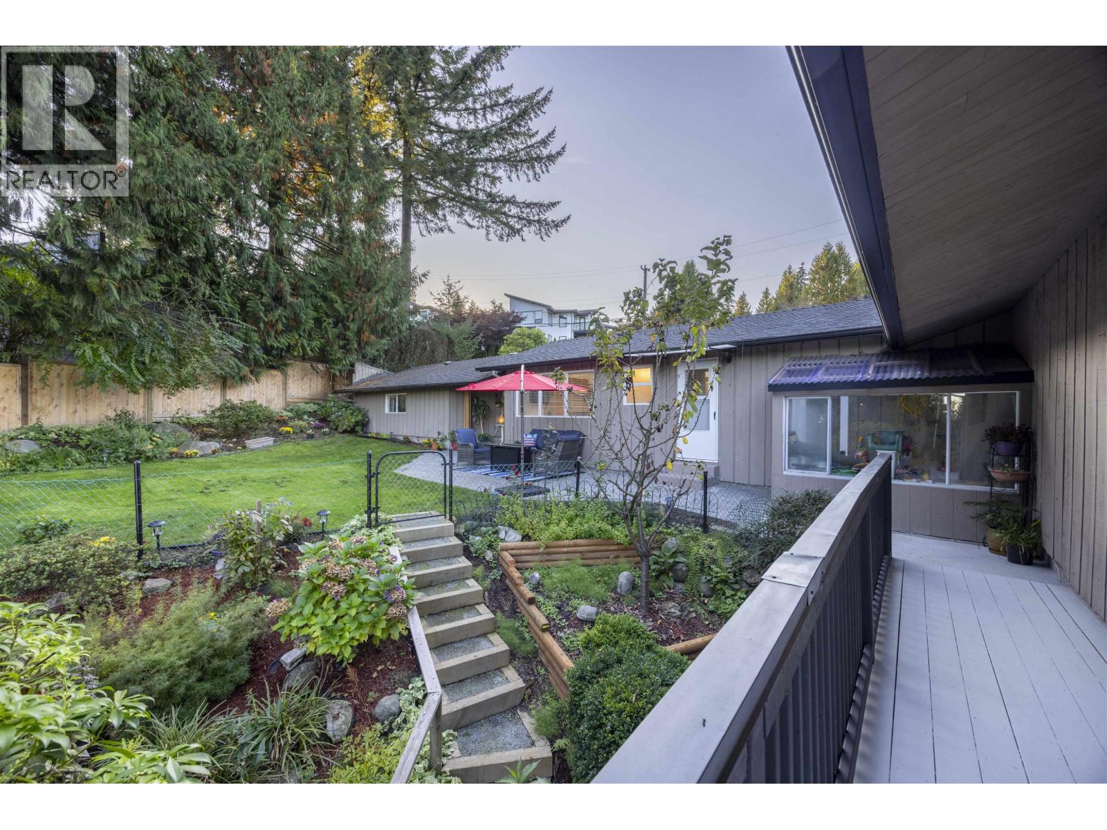 953 Ranch Park Way, Coquitlam, British Columbia  V3C 2H7 - Photo 16 - R3064163