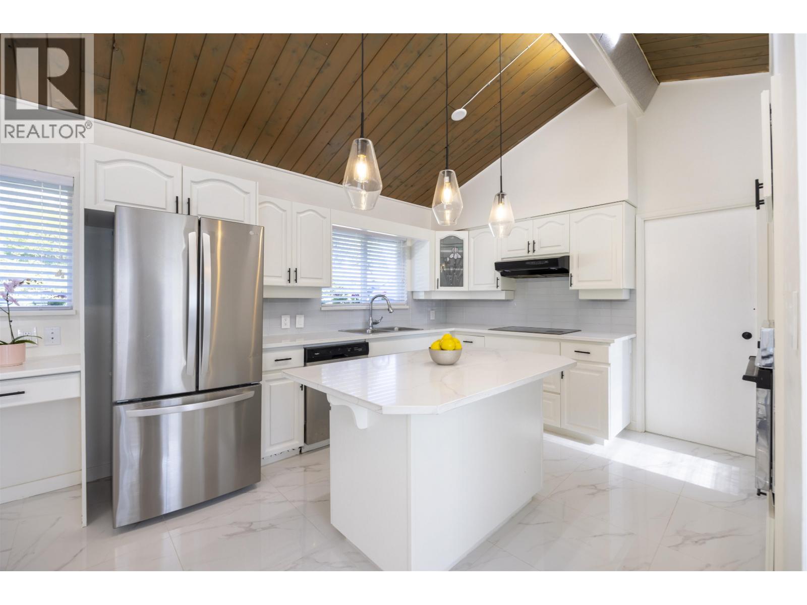 953 Ranch Park Way, Coquitlam, British Columbia  V3C 2H7 - Photo 6 - R3064163