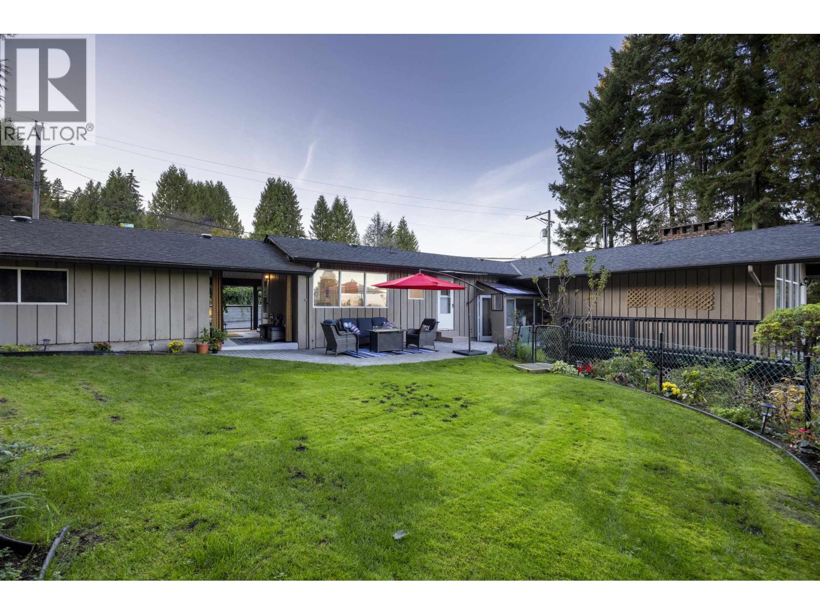 953 Ranch Park Way, Coquitlam, British Columbia  V3C 2H7 - Photo 29 - R3064163