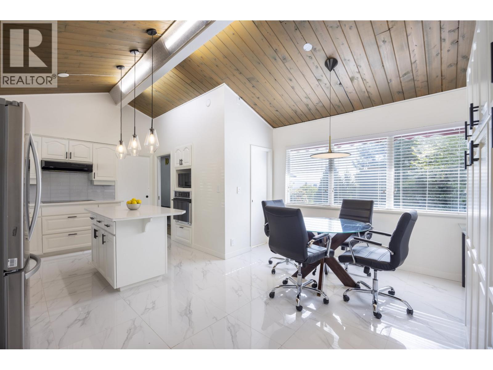 953 Ranch Park Way, Coquitlam, British Columbia  V3C 2H7 - Photo 7 - R3064163