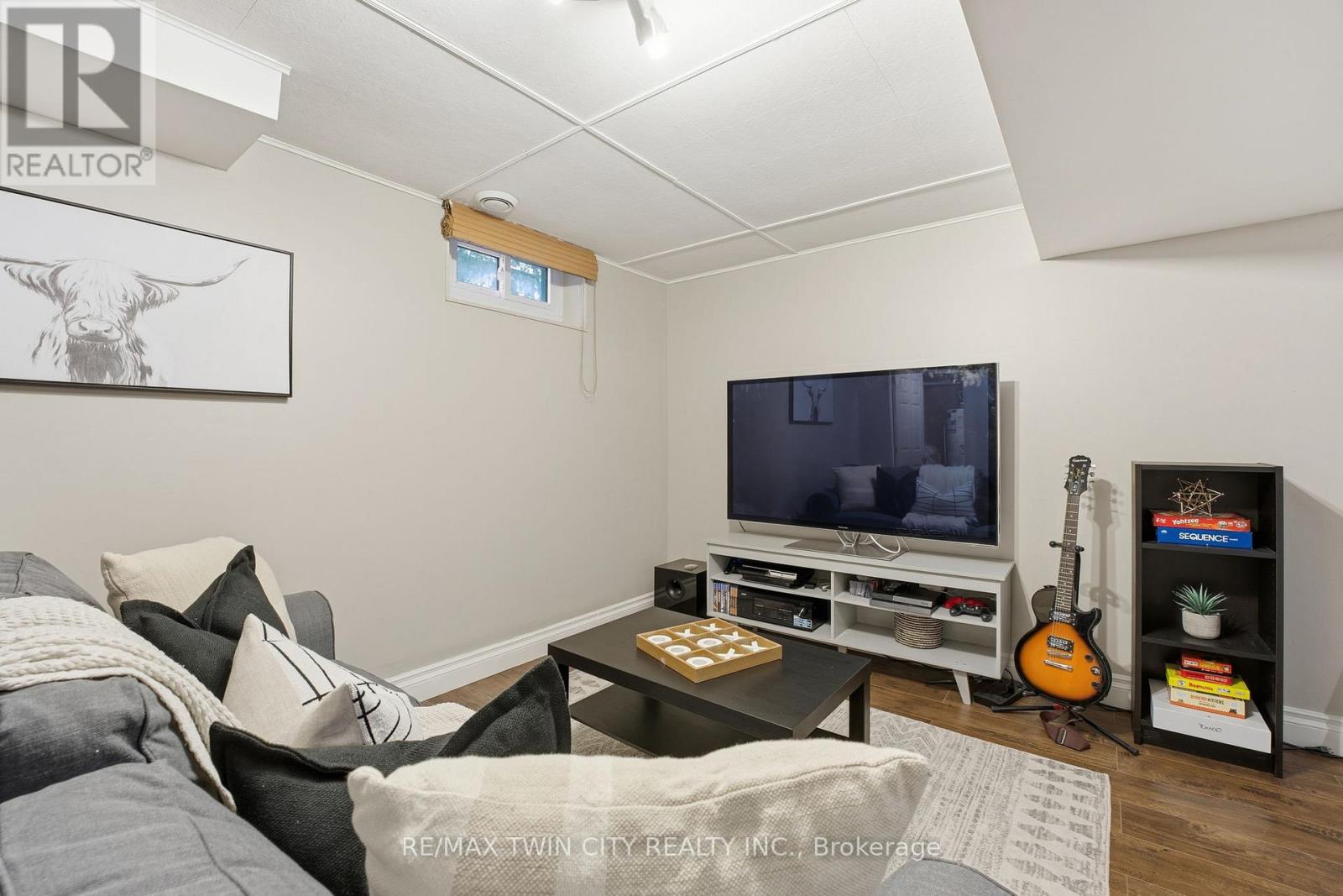 11 Hillbrook Crescent, Kitchener, Ontario  N2N 1J4 - Photo 14 - X12505836