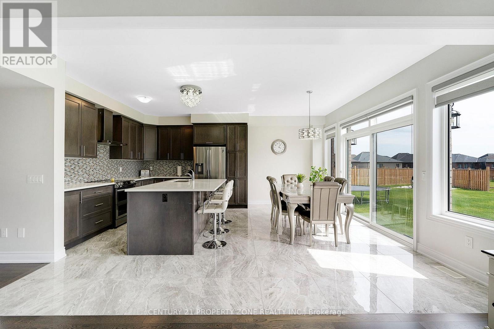 129 Prince Charles Crescent, Woodstock, Ontario  N4T 0N1 - Photo 10 - X12505866