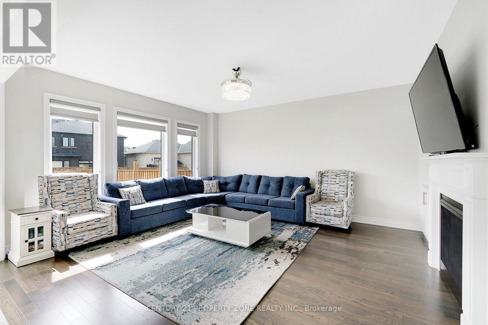 129 Prince Charles Crescent, Woodstock, Ontario  N4T 0N1 - Photo 8 - X12505866